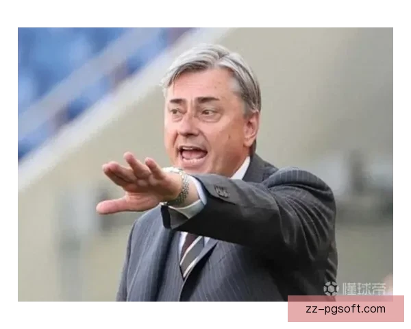 浦和红钻解雇主帅斯科尔扎 任命前国家队助教接手球队